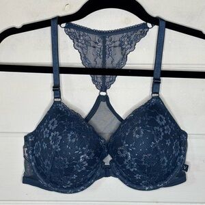 Victoria’s Secret Bra Women’s 34D Lined Demi Blue Lace Underwire Racerback